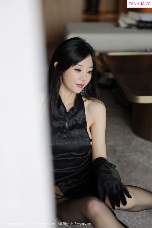 佘贝拉  [XiuRen]高清写真图 2021.10.27 No.4125 佘贝拉bella第32张图片